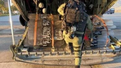 Φωτογραφία του Τιμή σ’ εκείνους όπου την ζωή των όρισαν και φυλάγουν Θερμοπύλες. Ποτέ από το χρέος μη κινούντες