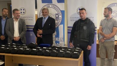 Φωτογραφία του Ατομικές συλλογές Α΄ βοηθειών μάχης παρέδωσε η Ε.ΑΣ.Υ.Α. στο Διοικητή Ασφαλείας