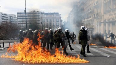 Φωτογραφία του Η διάλυση της Υ.Α.Τ. συνεχίζεται καθημερινά